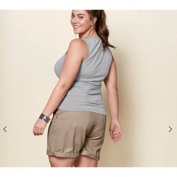 New with tags, VENUS Gray Square Neck Ruched Side Tank Top, Size 2X - Picture 2 of 10